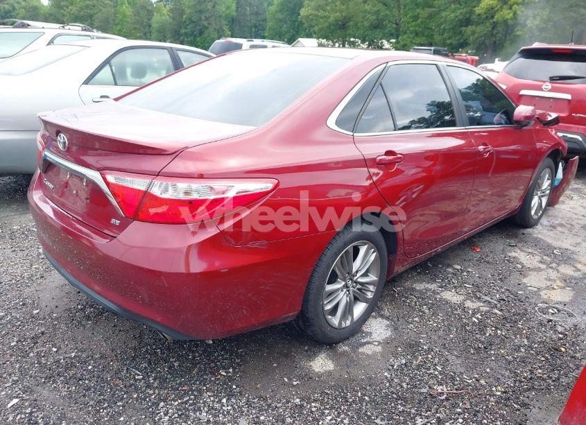 Photo 4 of 2017 Toyota Camry SE (VIN 4T1BF1FK2HU732412)