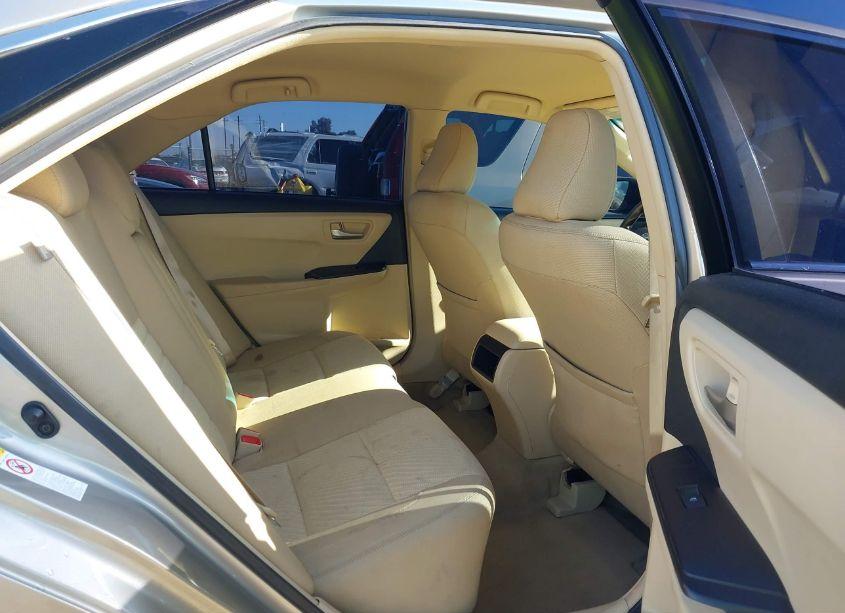 Photo 7 of 2017 Toyota Camry LE (VIN 4T1BF1FK2HU751431)