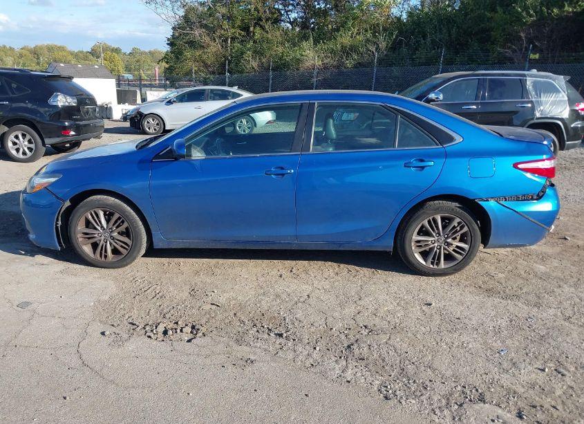 Photo 15 of 2017 Toyota Camry SE (VIN 4T1BF1FK2HU751641)