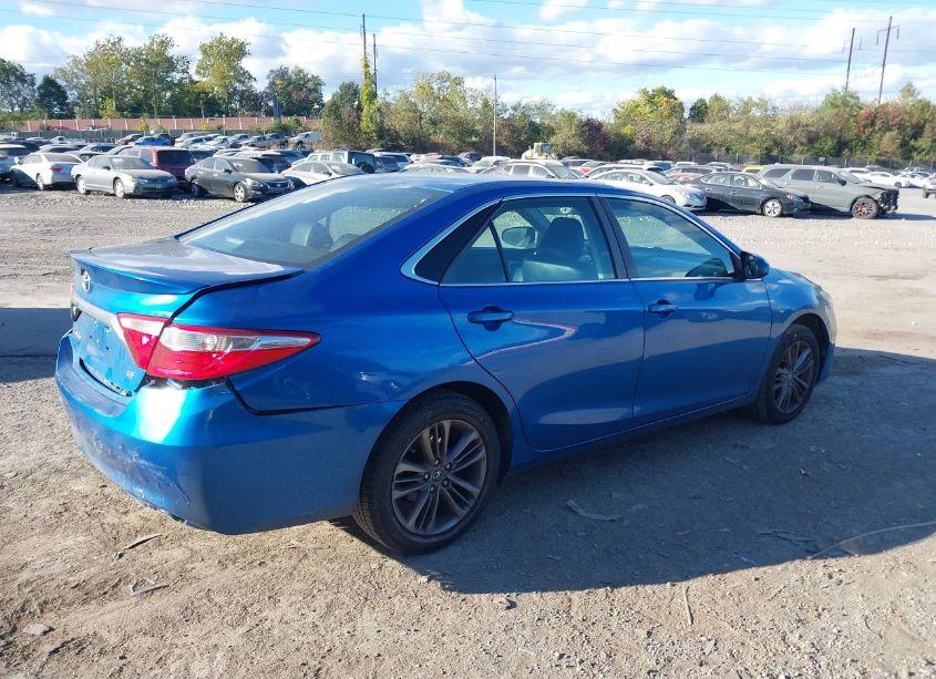 Photo 4 of 2017 Toyota Camry SE (VIN 4T1BF1FK2HU751641)