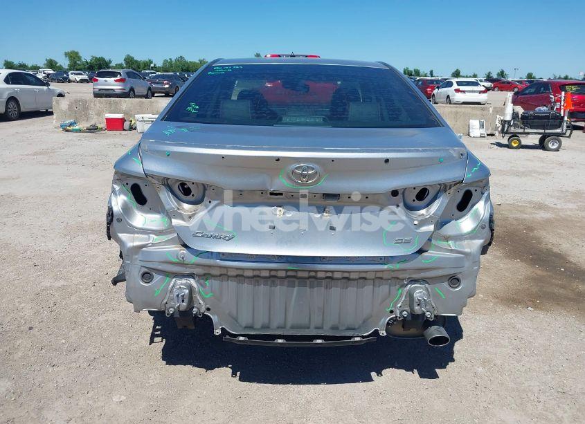 Photo 17 of 2017 Toyota Camry SE (VIN 4T1BF1FK2HU757746)