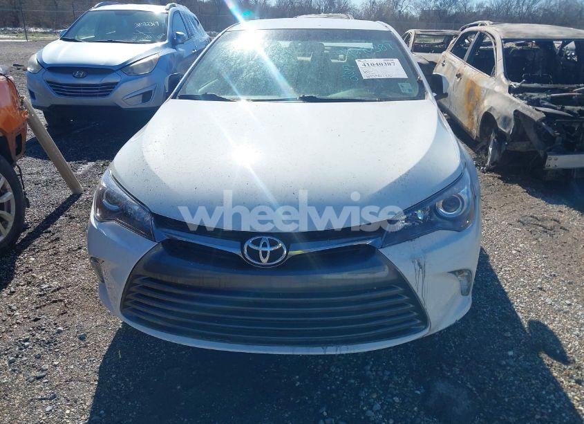 Photo 12 of 2017 Toyota Camry LE (VIN 4T1BF1FK2HU772909)