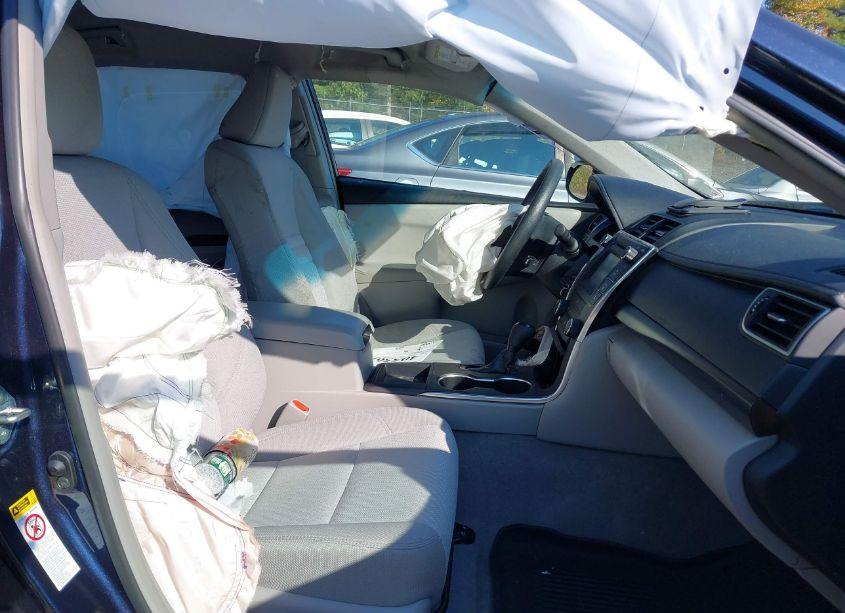 Photo 5 of 2017 Toyota Camry LE (VIN 4T1BF1FK2HU777379)