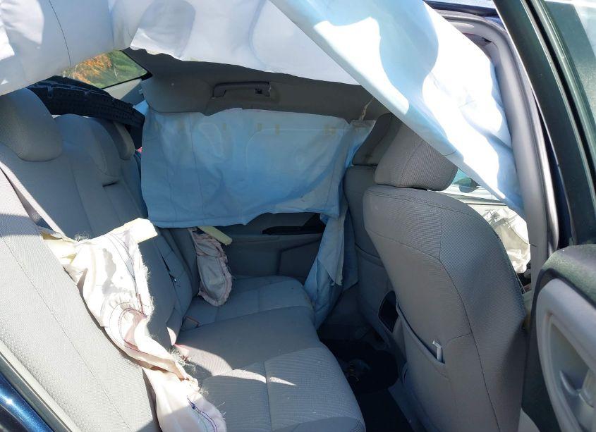 Photo 8 of 2017 Toyota Camry LE (VIN 4T1BF1FK2HU777379)