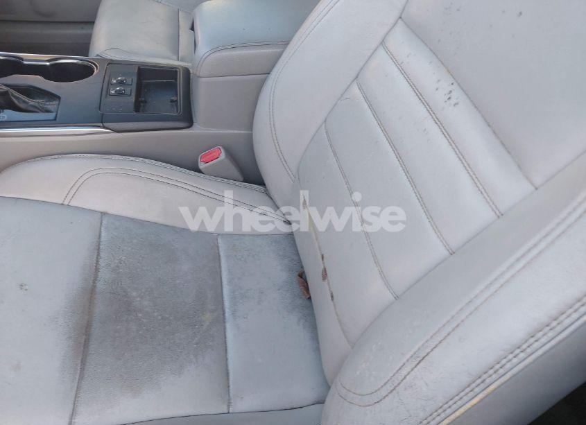 Photo 12 of 2017 Toyota Camry XLE (VIN 4T1BF1FK2HU814057)