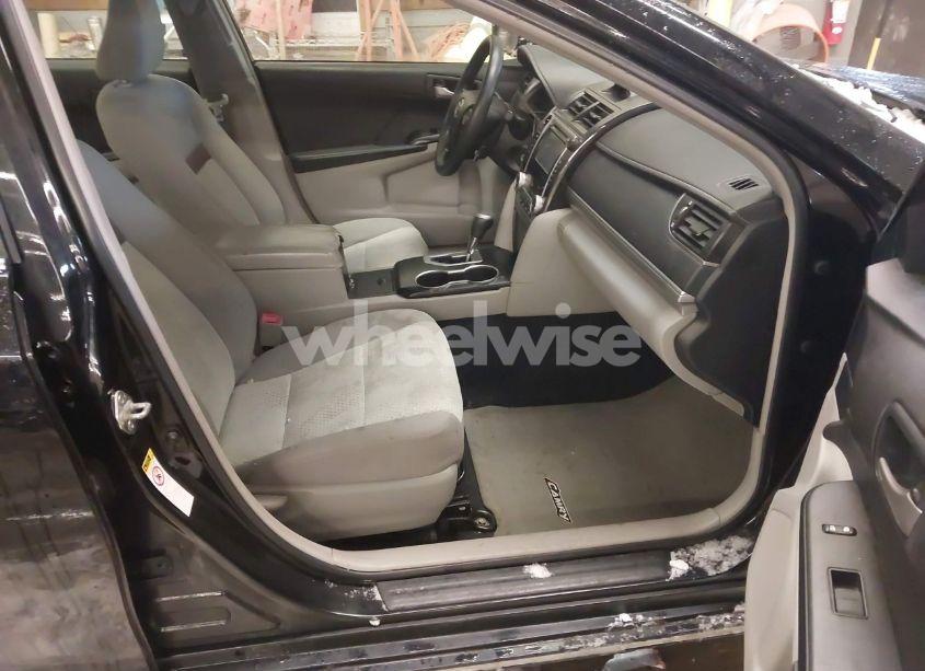 Photo 5 of 2012 Toyota Camry LE (VIN 4T1BF1FK3CU002694)