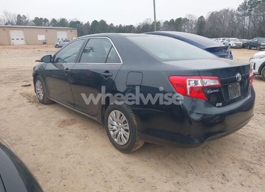 Photo 3 of 2012 Toyota Camry LE (VIN 4T1BF1FK3CU007782)