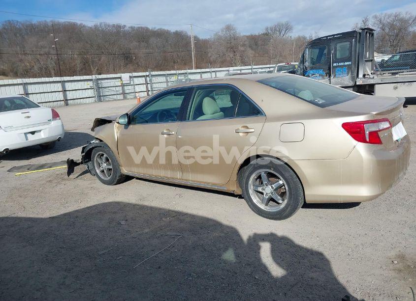 Photo 14 of 2012 Toyota Camry LE (VIN 4T1BF1FK3CU007863)