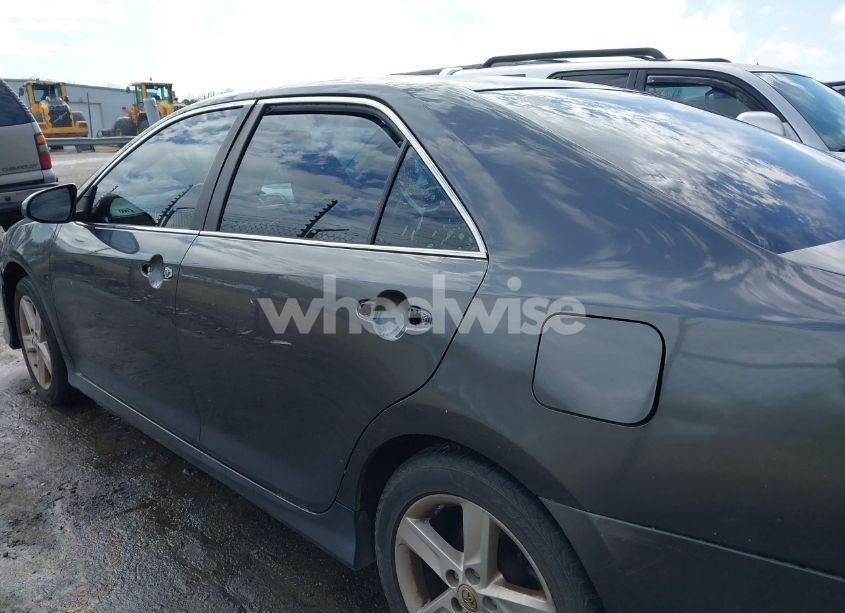 Photo 14 of 2012 Toyota Camry SE (VIN 4T1BF1FK3CU022850)