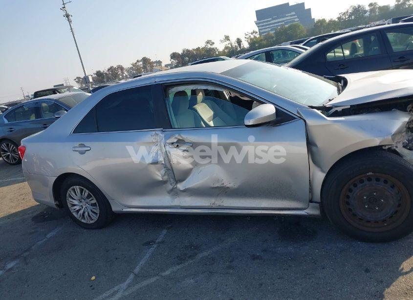 Photo 13 of 2012 Toyota Camry LE (VIN 4T1BF1FK3CU040586)
