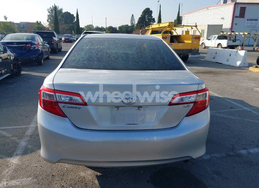 Photo 16 of 2012 Toyota Camry LE (VIN 4T1BF1FK3CU040586)