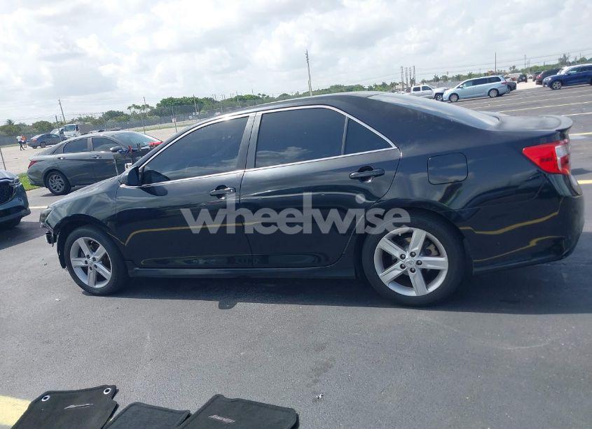 Photo 14 of 2012 Toyota Camry SE (VIN 4T1BF1FK3CU047313)