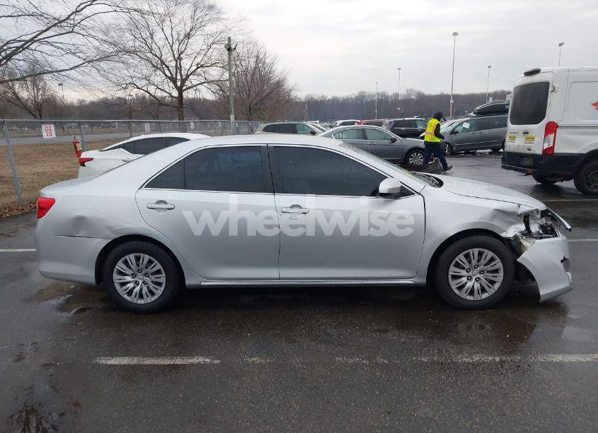 Photo 13 of 2012 Toyota Camry LE (VIN 4T1BF1FK3CU051880)