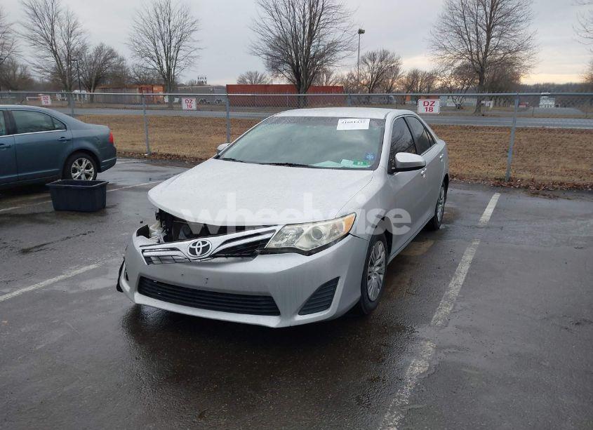 Photo 6 of 2012 Toyota Camry LE (VIN 4T1BF1FK3CU051880)