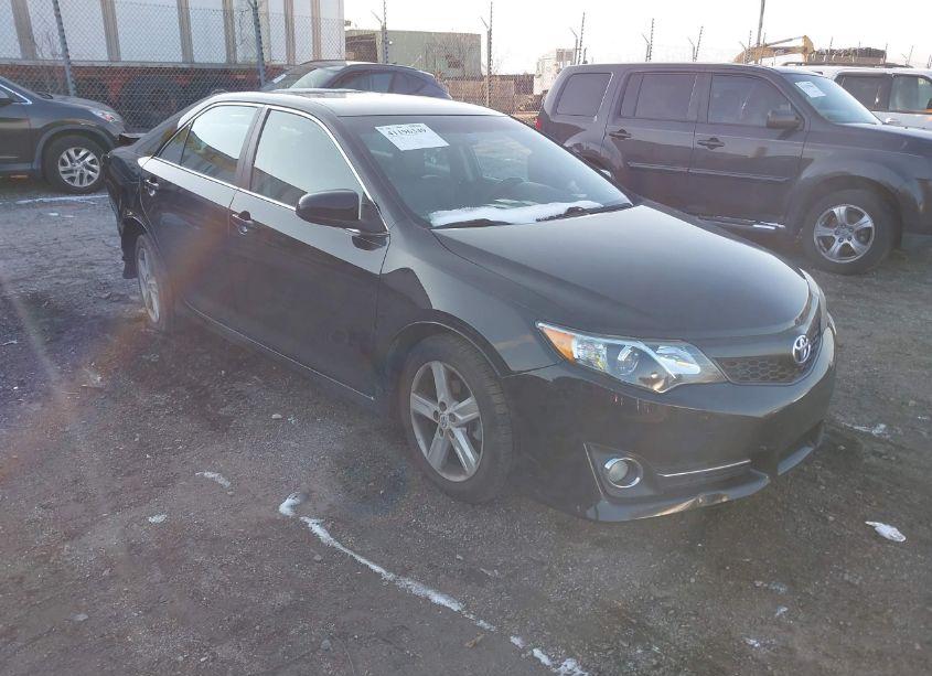 2012 Toyota Camry SE (VIN 4T1BF1FK3CU059090) main photo