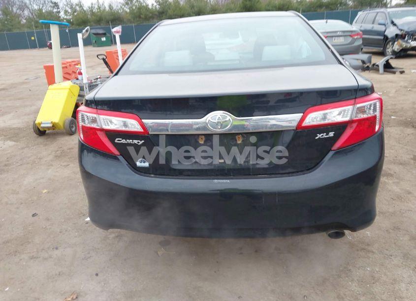Photo 16 of 2012 Toyota Camry XLE (VIN 4T1BF1FK3CU070624)