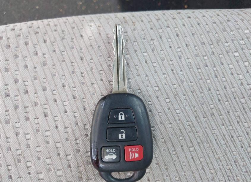 Photo 11 of 2012 Toyota Camry LE (VIN 4T1BF1FK3CU072941)