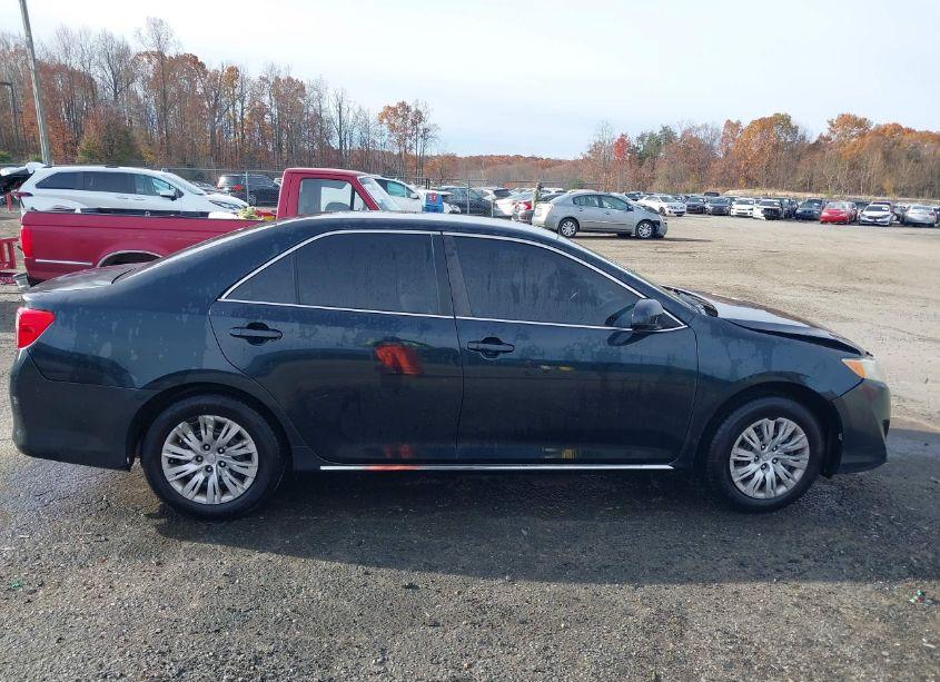 Photo 13 of 2012 Toyota Camry LE (VIN 4T1BF1FK3CU072941)