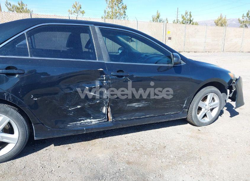 Photo 6 of 2012 Toyota Camry SE (VIN 4T1BF1FK3CU081431)