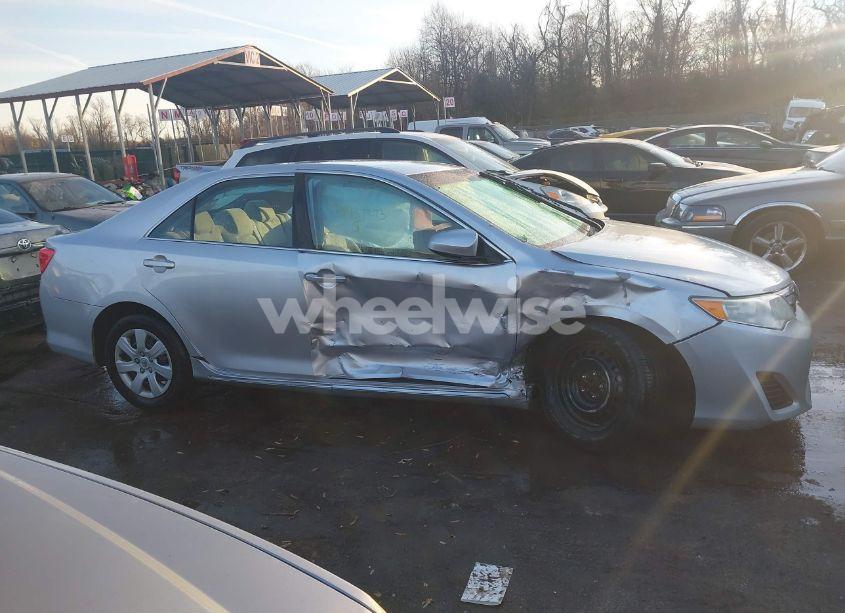 Photo 13 of 2012 Toyota Camry LE (VIN 4T1BF1FK3CU083356)