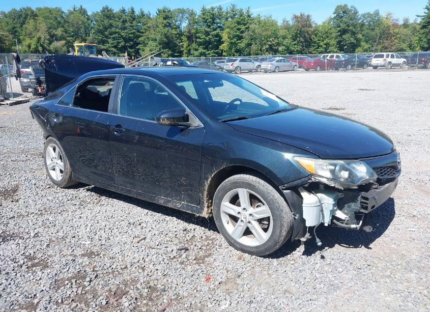 2012 Toyota Camry SE (VIN 4T1BF1FK3CU087553) main photo