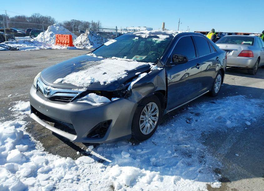 Photo 2 of 2012 Toyota Camry LE (VIN 4T1BF1FK3CU112161)