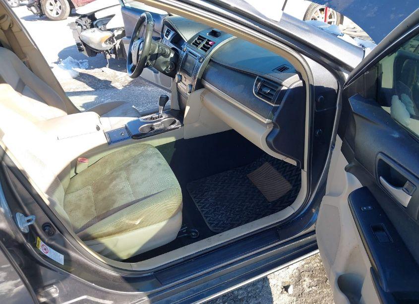 Photo 5 of 2012 Toyota Camry LE (VIN 4T1BF1FK3CU112161)