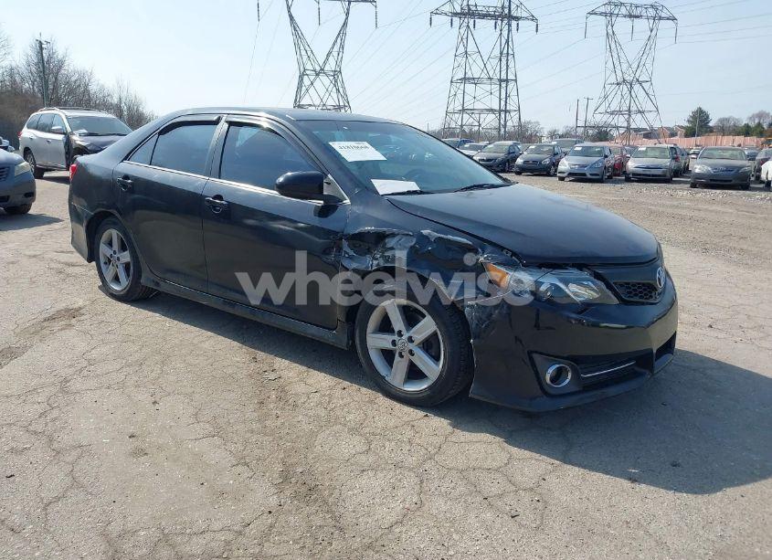 2012 Toyota Camry SE (VIN 4T1BF1FK3CU145533) main photo