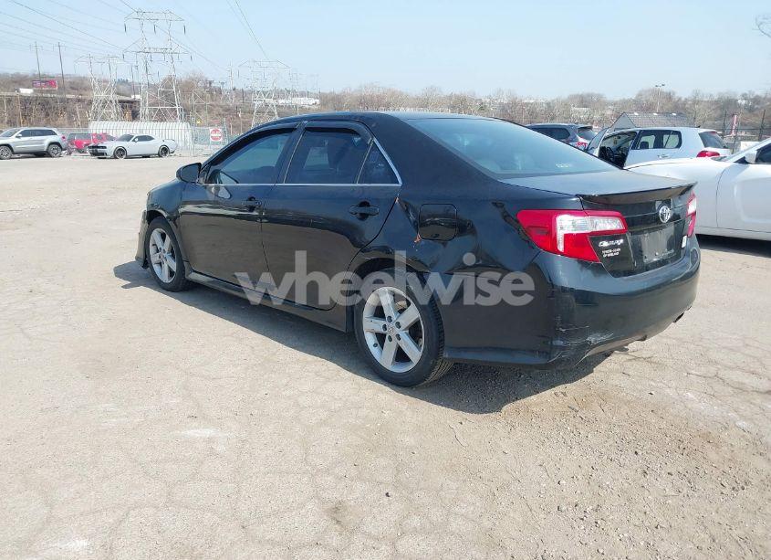 Photo 3 of 2012 Toyota Camry SE (VIN 4T1BF1FK3CU145533)