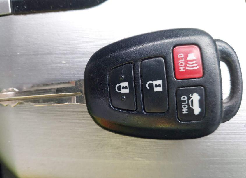 Photo 11 of 2012 Toyota Camry SE (VIN 4T1BF1FK3CU155334)