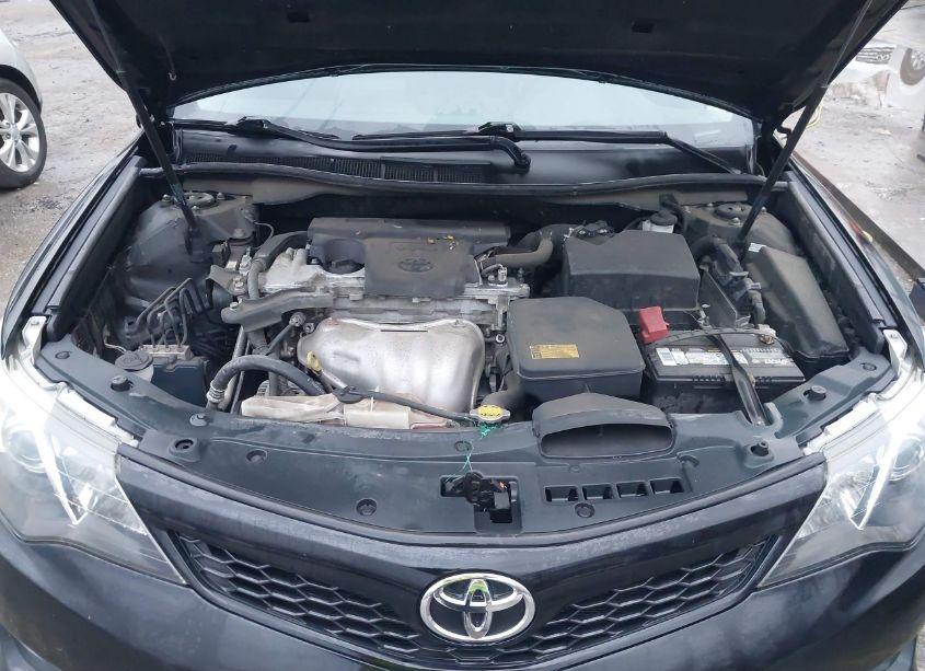 Photo 10 of 2012 Toyota Camry SE (VIN 4T1BF1FK3CU160873)