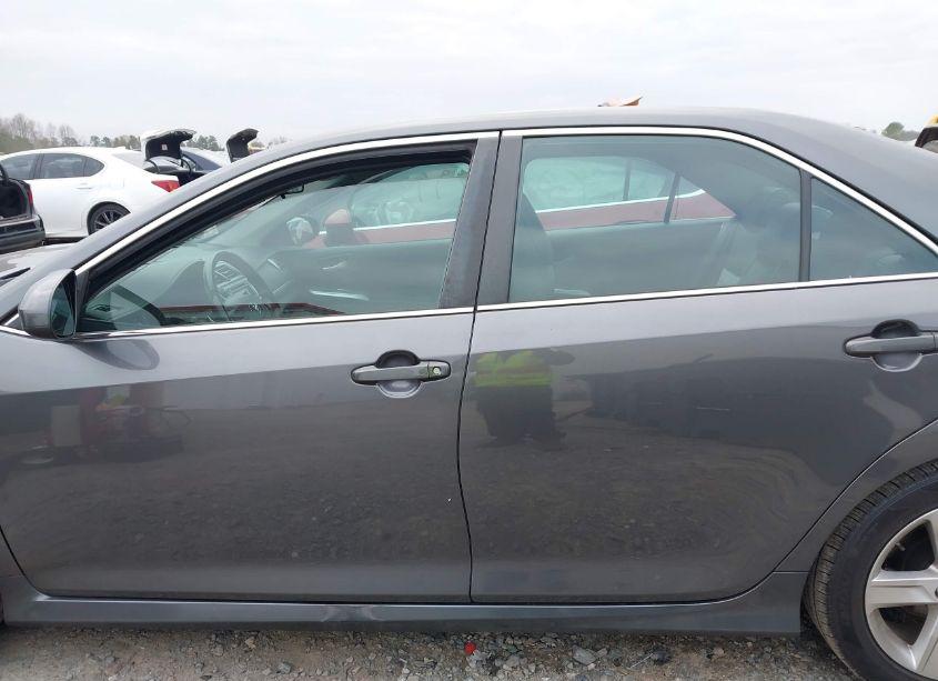 Photo 14 of 2012 Toyota Camry SE (VIN 4T1BF1FK3CU173851)