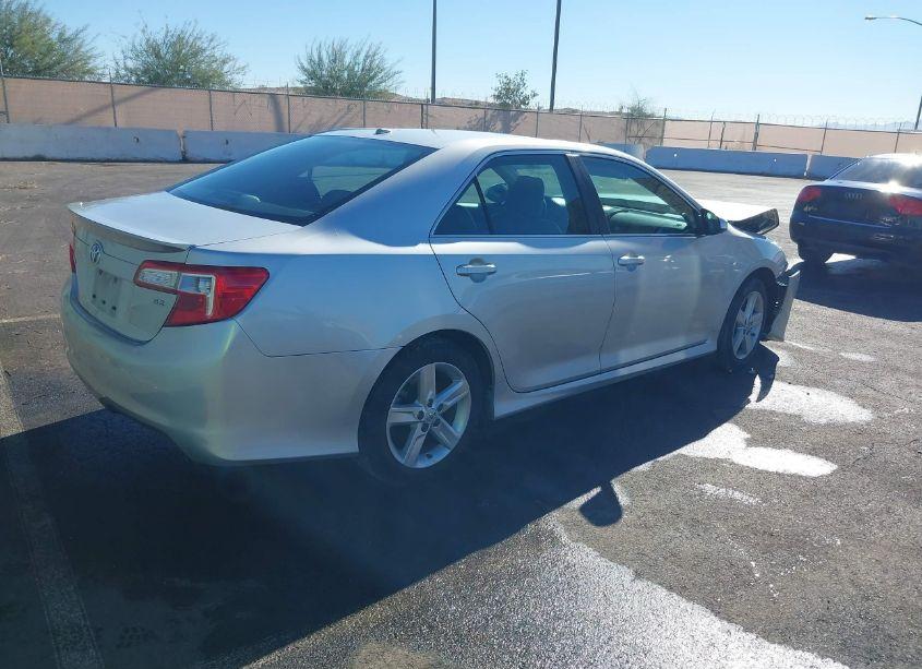 Photo 4 of 2012 Toyota Camry SE (VIN 4T1BF1FK3CU180072)