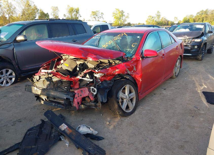 Photo 2 of 2012 Toyota Camry SE (VIN 4T1BF1FK3CU511278)