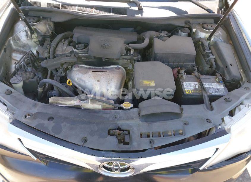 Photo 10 of 2012 Toyota Camry L (VIN 4T1BF1FK3CU512527)