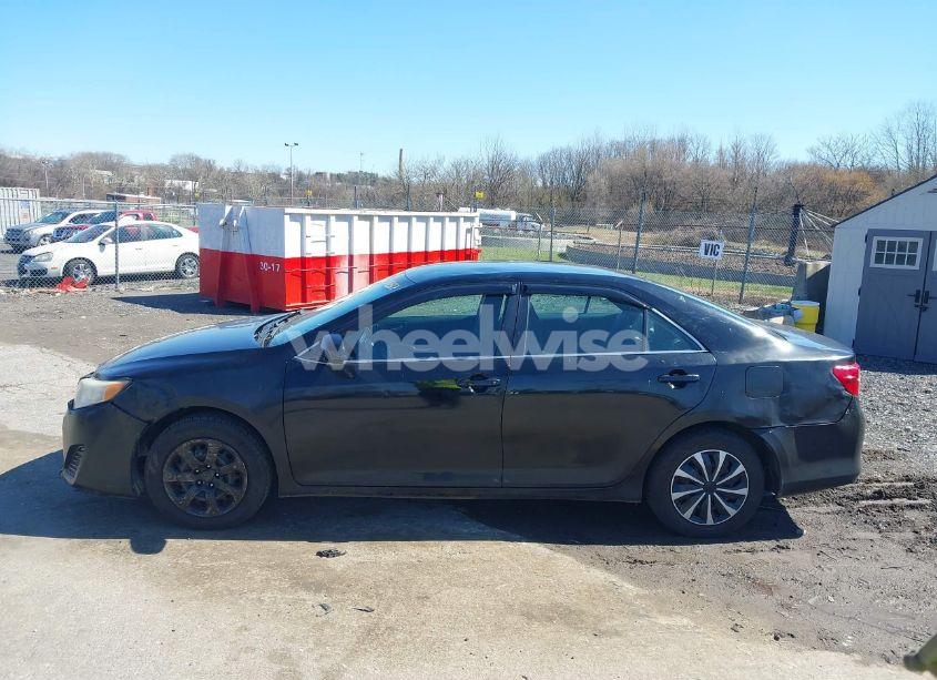 Photo 14 of 2012 Toyota Camry L (VIN 4T1BF1FK3CU512527)