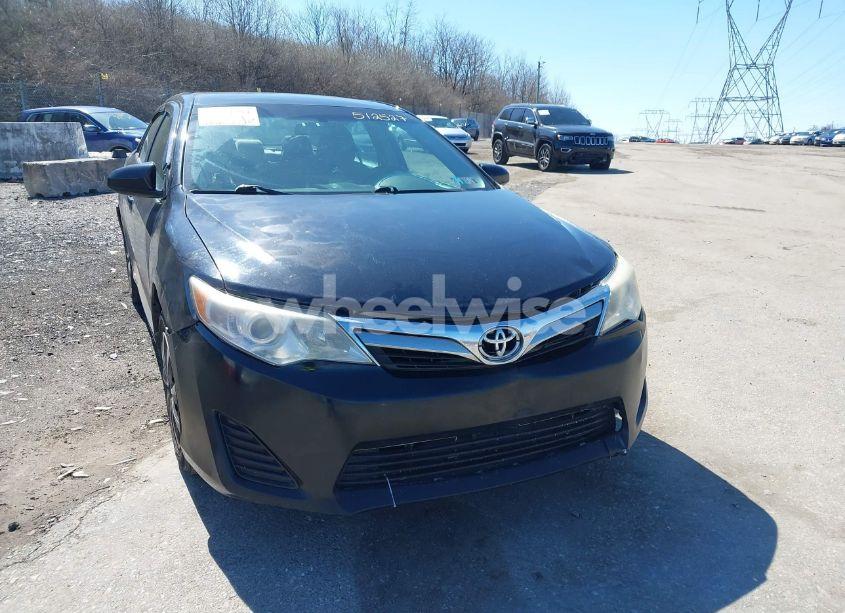 Photo 6 of 2012 Toyota Camry L (VIN 4T1BF1FK3CU512527)