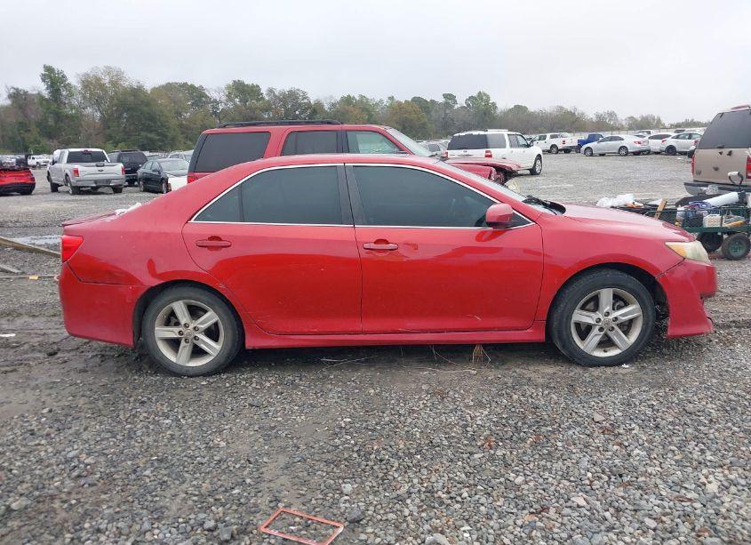 Photo 13 of 2012 Toyota Camry SE (VIN 4T1BF1FK3CU588166)