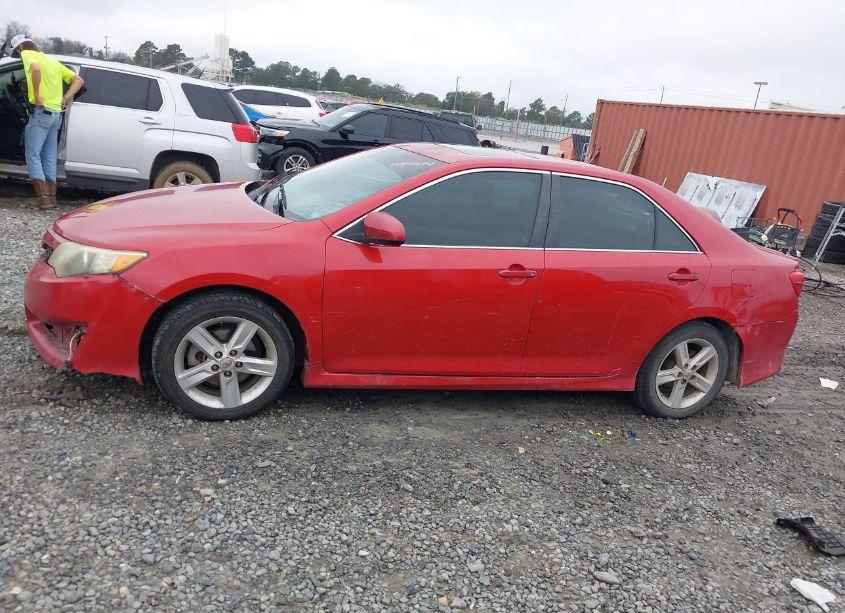 Photo 14 of 2012 Toyota Camry SE (VIN 4T1BF1FK3CU588166)