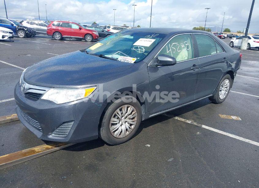 Photo 2 of 2012 Toyota Camry LE (VIN 4T1BF1FK3CU601756)