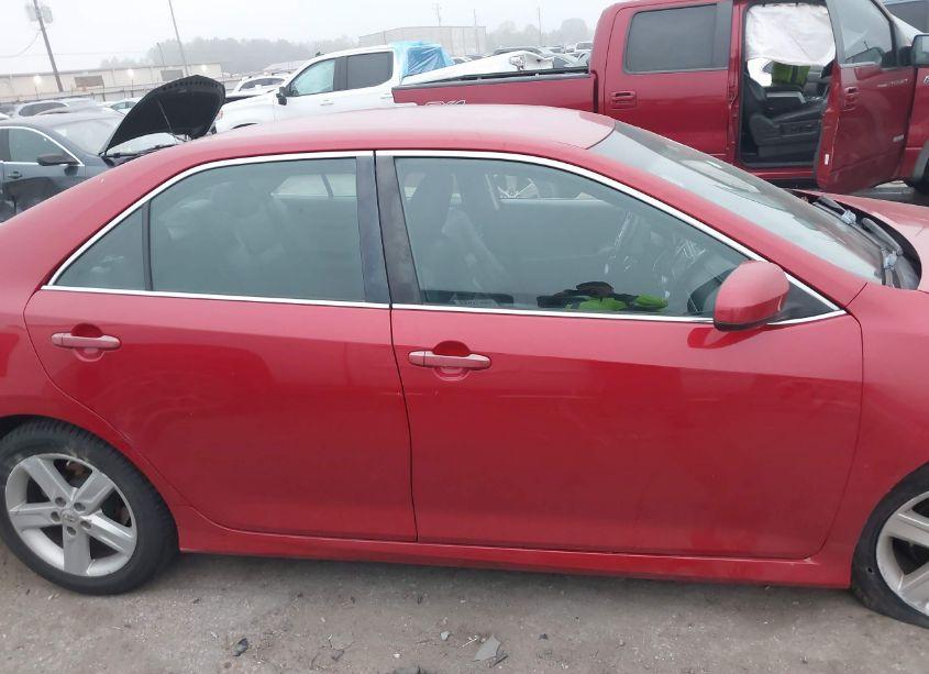 Photo 13 of 2012 Toyota Camry SE (VIN 4T1BF1FK3CU622154)