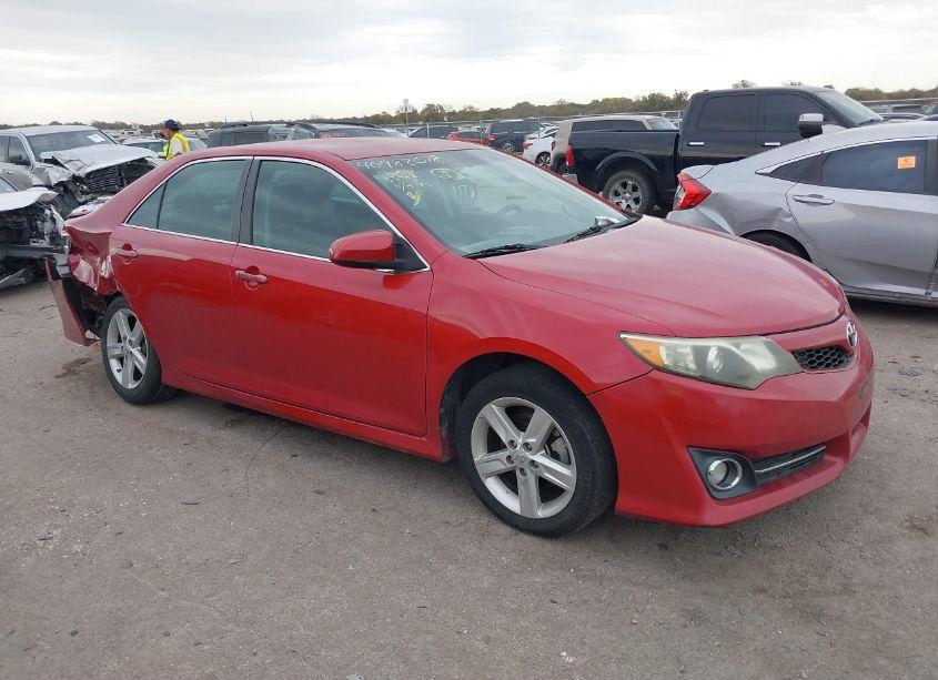 2012 Toyota Camry SE (VIN 4T1BF1FK3CU623613) main photo