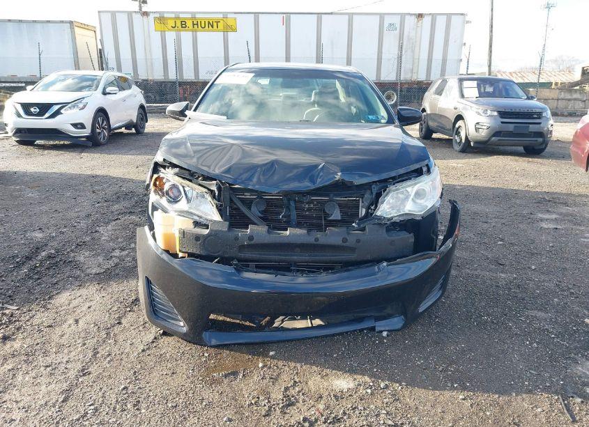 Photo 6 of 2013 Toyota Camry LE (VIN 4T1BF1FK3DU229806)