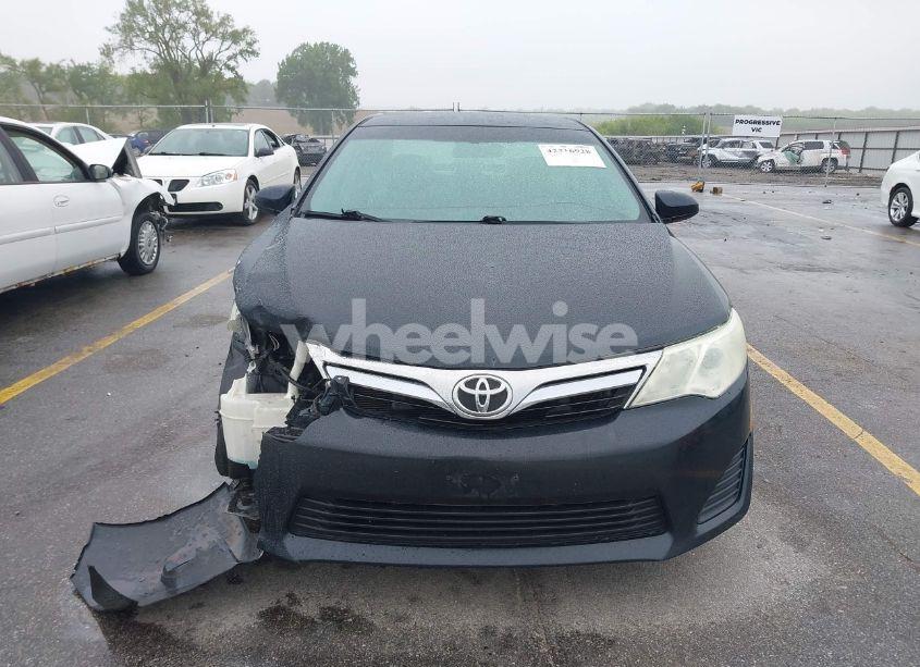 Photo 12 of 2013 Toyota Camry LE (VIN 4T1BF1FK3DU232950)
