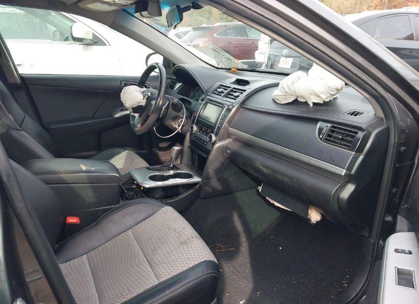 Photo 5 of 2013 Toyota Camry SE (VIN 4T1BF1FK3DU234536)