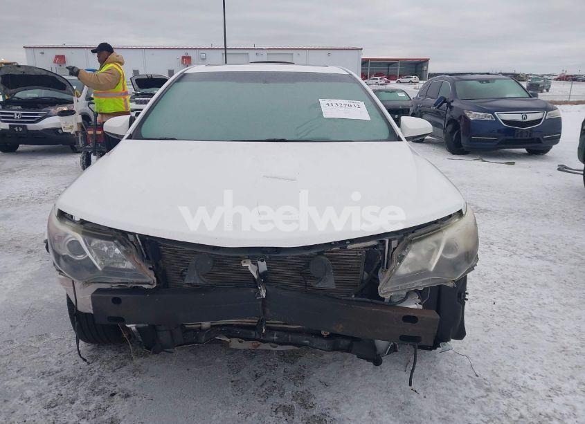 Photo 12 of 2013 Toyota Camry SE (VIN 4T1BF1FK3DU258772)