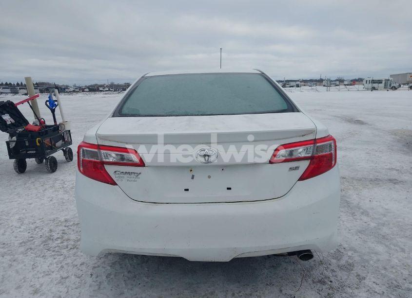 Photo 16 of 2013 Toyota Camry SE (VIN 4T1BF1FK3DU258772)