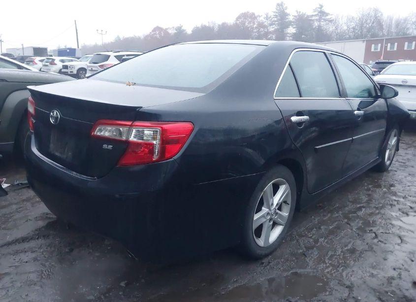 Photo 4 of 2013 Toyota Camry SE (VIN 4T1BF1FK3DU286278)