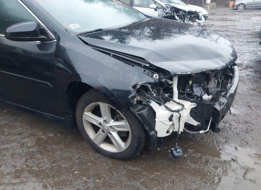 Photo 6 of 2013 Toyota Camry SE (VIN 4T1BF1FK3DU286278)