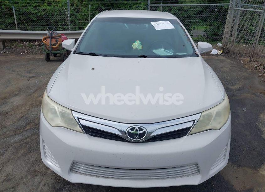 Photo 6 of 2013 Toyota Camry LE (VIN 4T1BF1FK3DU292971)